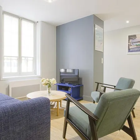 Frias - 3 étoiles - Welkeys Appartamento Biarritz