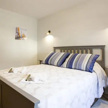 Frias - 3 étoiles - Welkeys * Biarritz