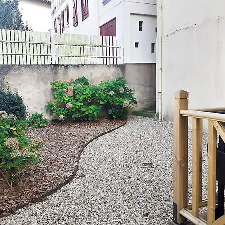 Frias - 3 étoiles - Welkeys Apartamento