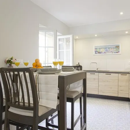 Frias - 3 Etoiles - Welkeys Appartement *
