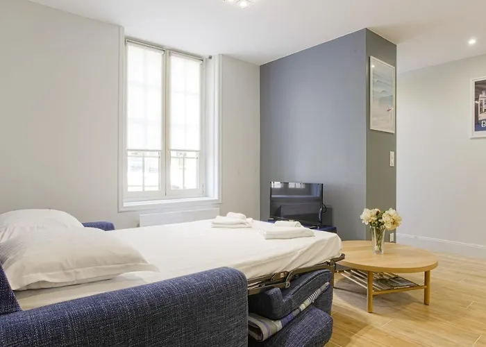 Frias - 3 Etoiles - Welkeys 比亚里茨