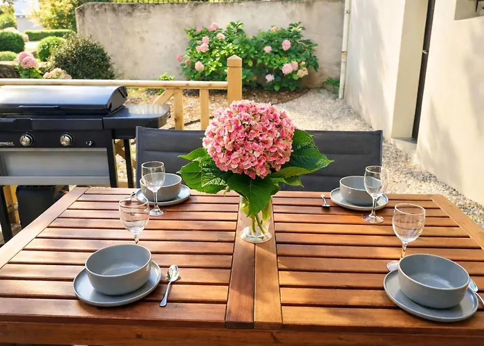 Frias - 3 Etoiles - Welkeys Appartement *